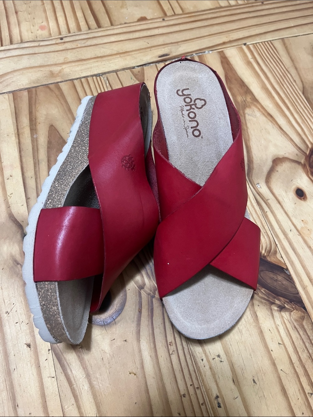 YOKONO Women's Red Leather Cork Wedge Sandals